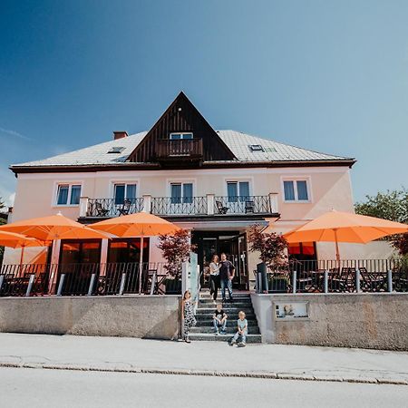 Der Loeffler Am Semmering Bed&Breakfast Exteriör bild
